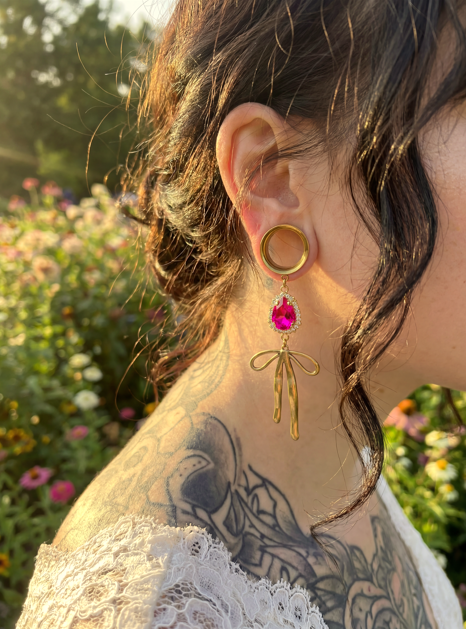 SUZANNE - écarteurs dorés mariage noeud papillon rose 6mm à 38mm