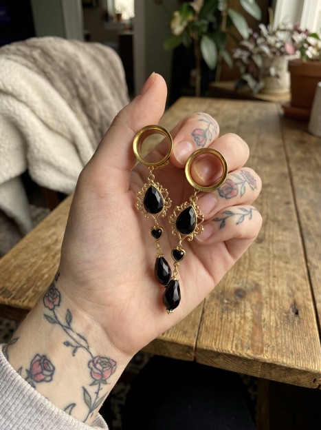 LULA - Gothic Ruby Red Baroque Plugs 6mm to 38mm