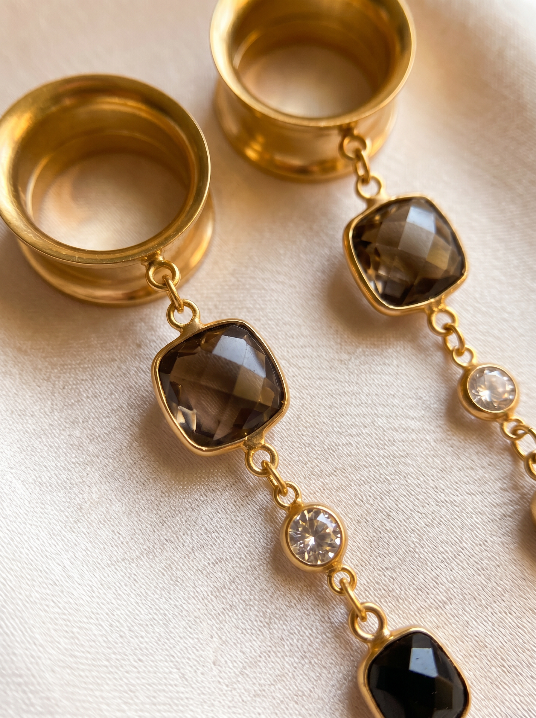 AURIA - écarteurs quartz fumé, onyx, argent 925 doré à l'or fin 24K