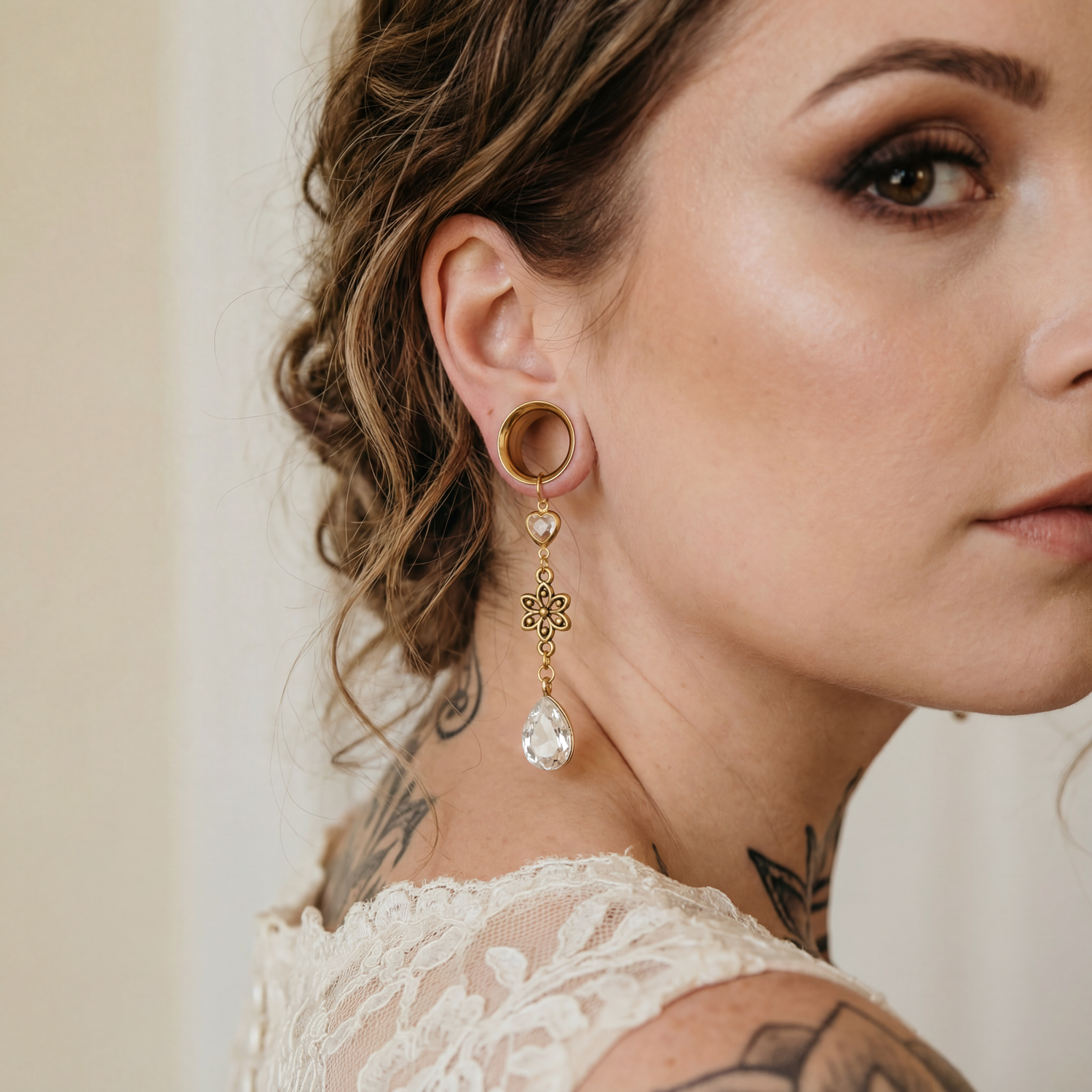 Ecarteurs dorés avec pendentifs en cristal brillant gothique féminin pour mariée 