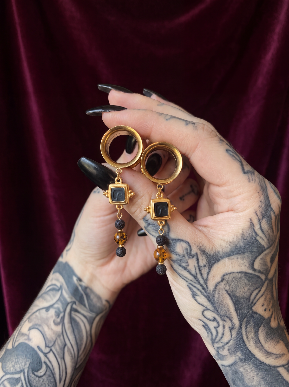 LULU - écarteurs dorés ambre, et pierres de lave 6mm à 38mm