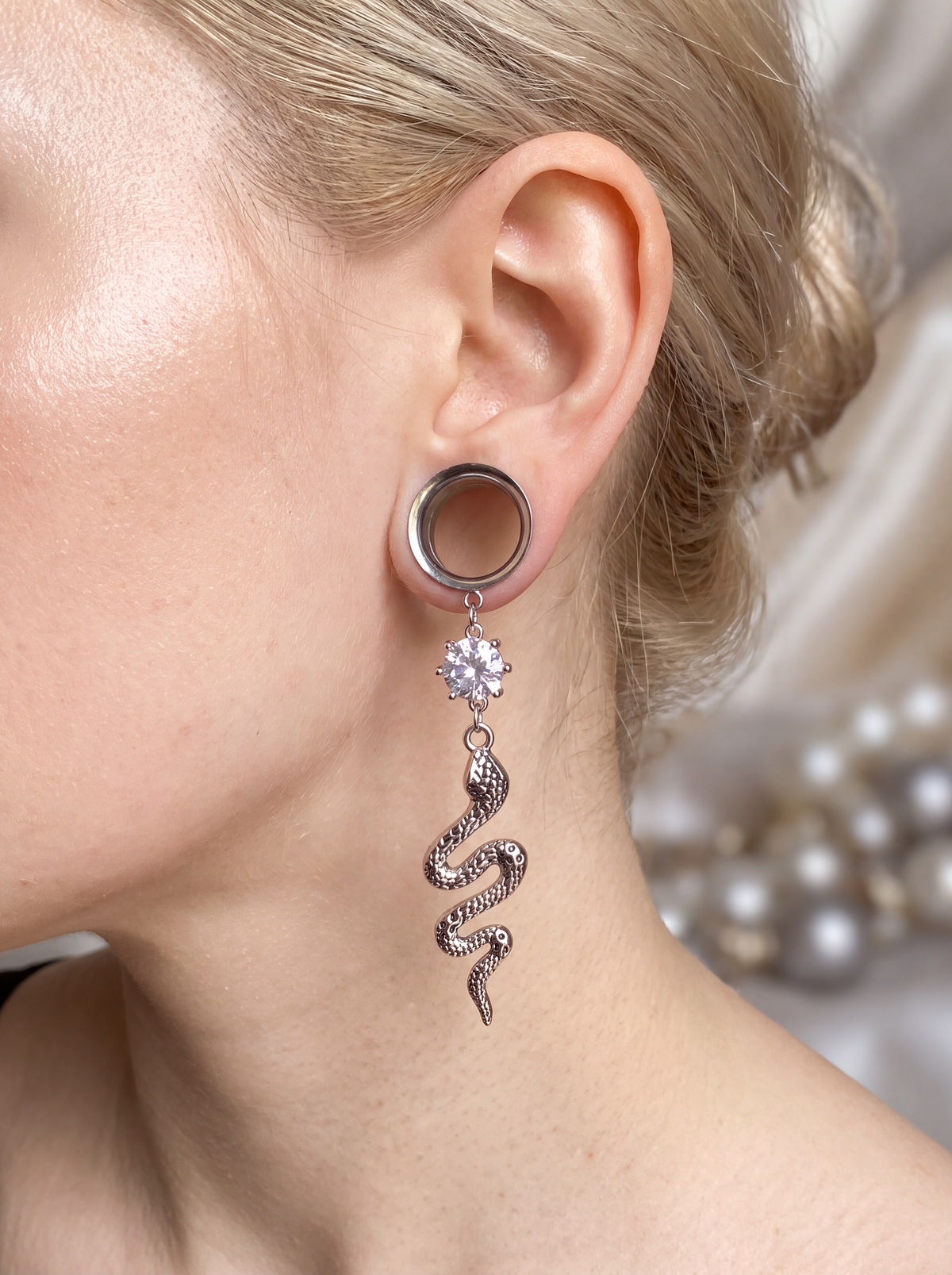 OLIVIA - Barocke Stacheldraht-Poison-Ohr-Tunnel 6mm bis 38mm