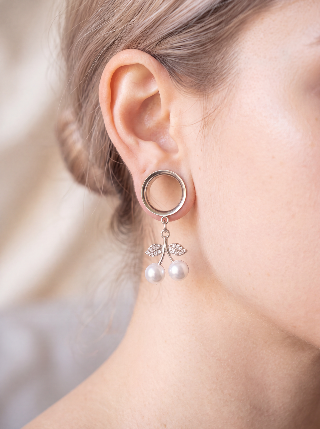 ISIS - écarteurs argent cerise du 6mm au 38mm