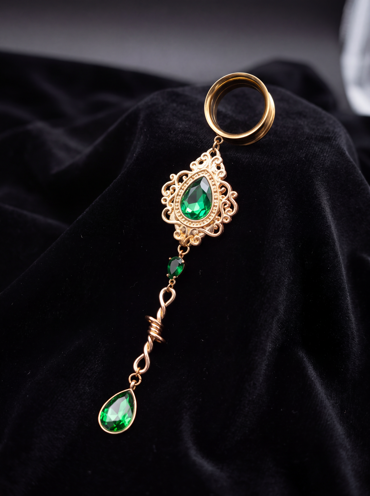 OLIVIA - Barocke Stacheldraht-Poison-Ohr-Tunnel 6mm bis 38mm