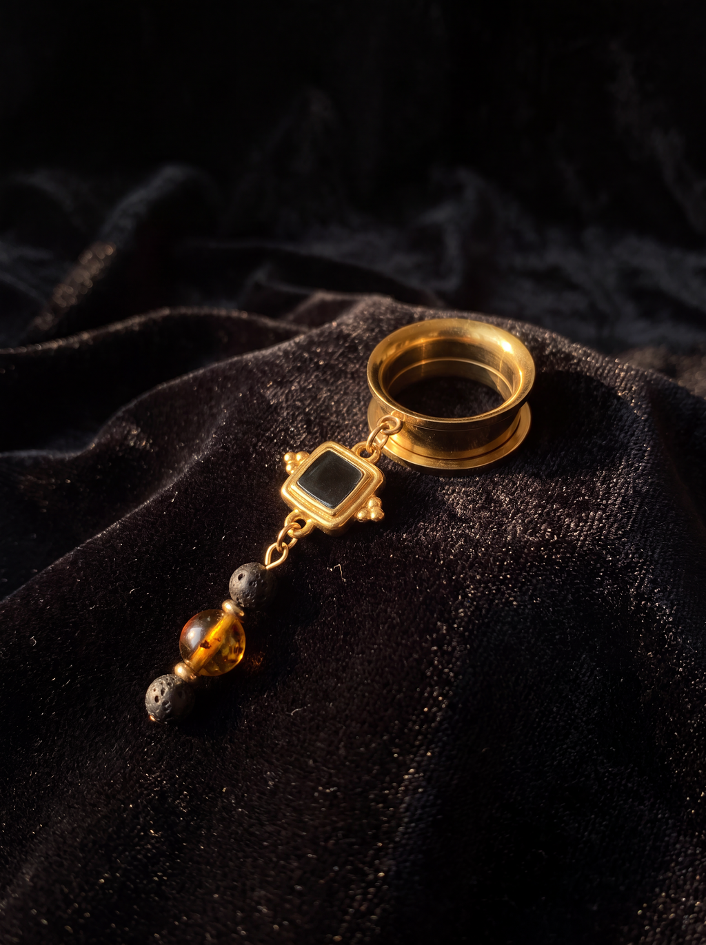 LULU - écarteurs dorés ambre, et pierres de lave 6mm à 38mm