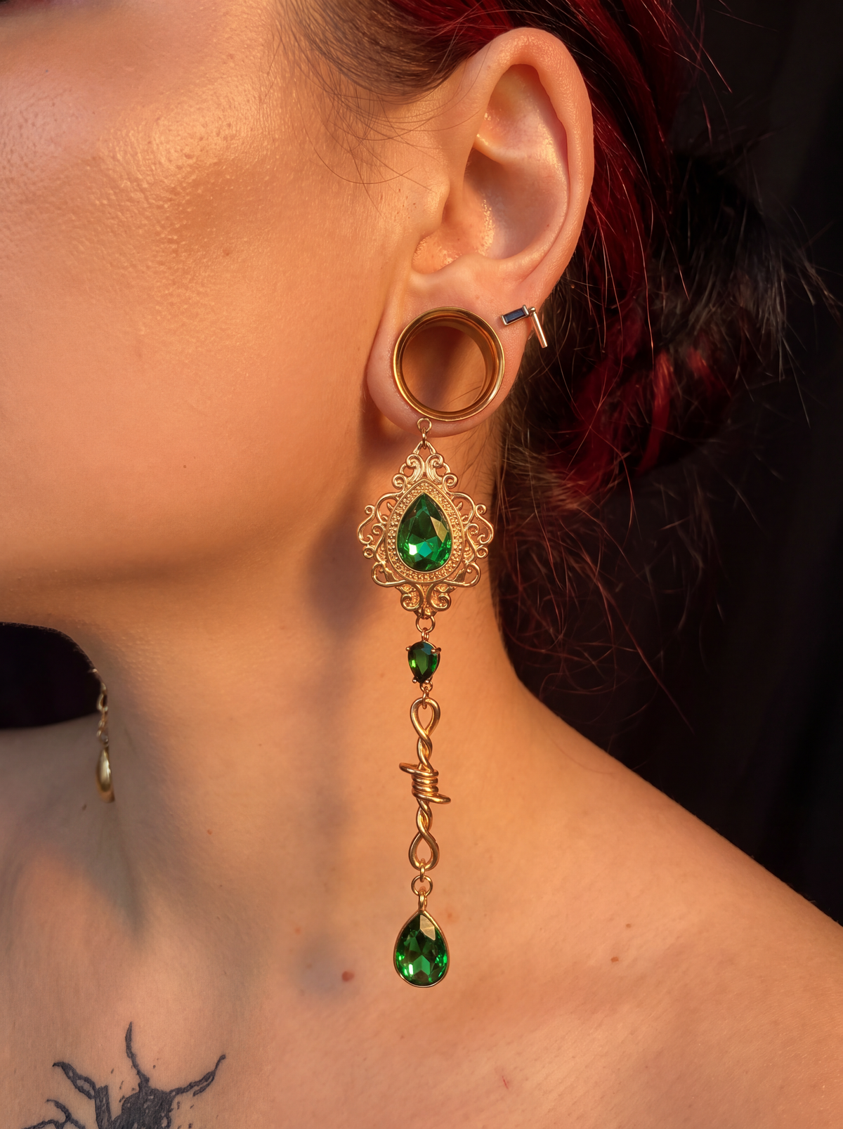 OLIVIA - Barocke Stacheldraht-Poison-Ohr-Tunnel 6mm bis 38mm