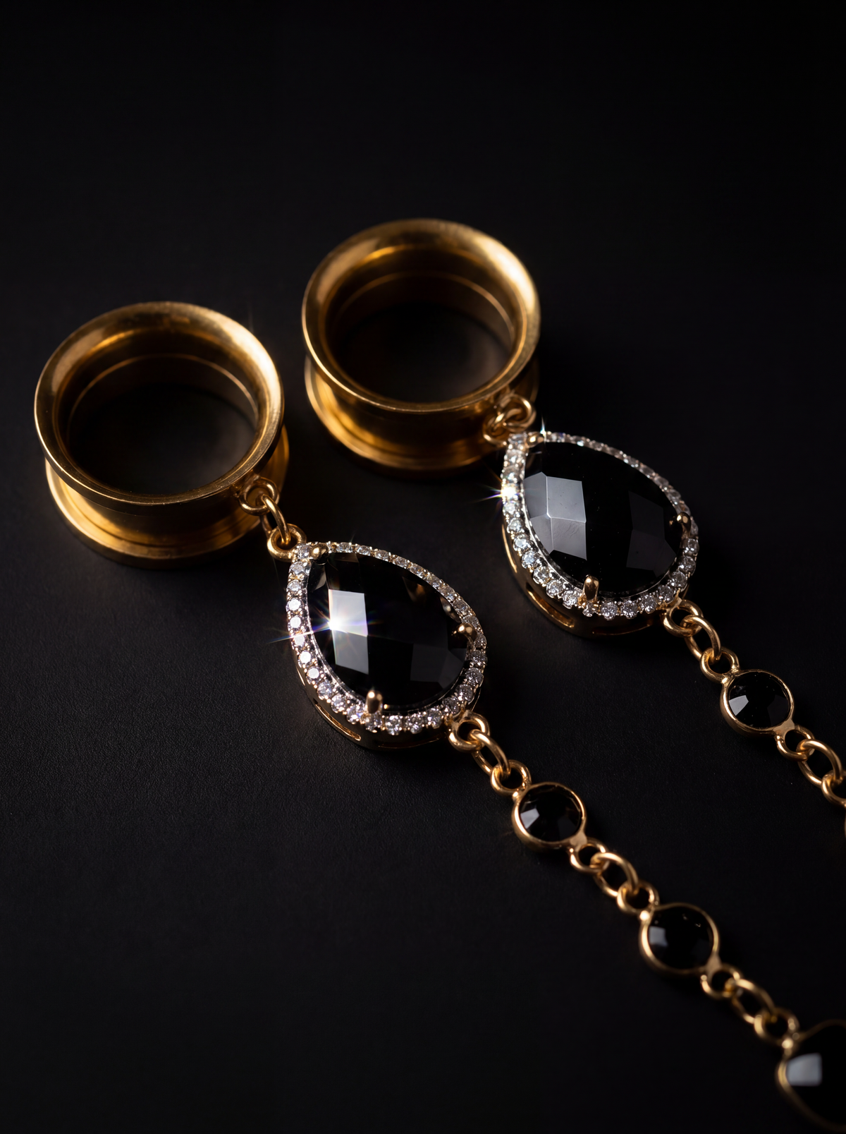 MORTICIA - 24k - écarteurs agate noire, onyx, argent 925 doré à l'or fin 24K