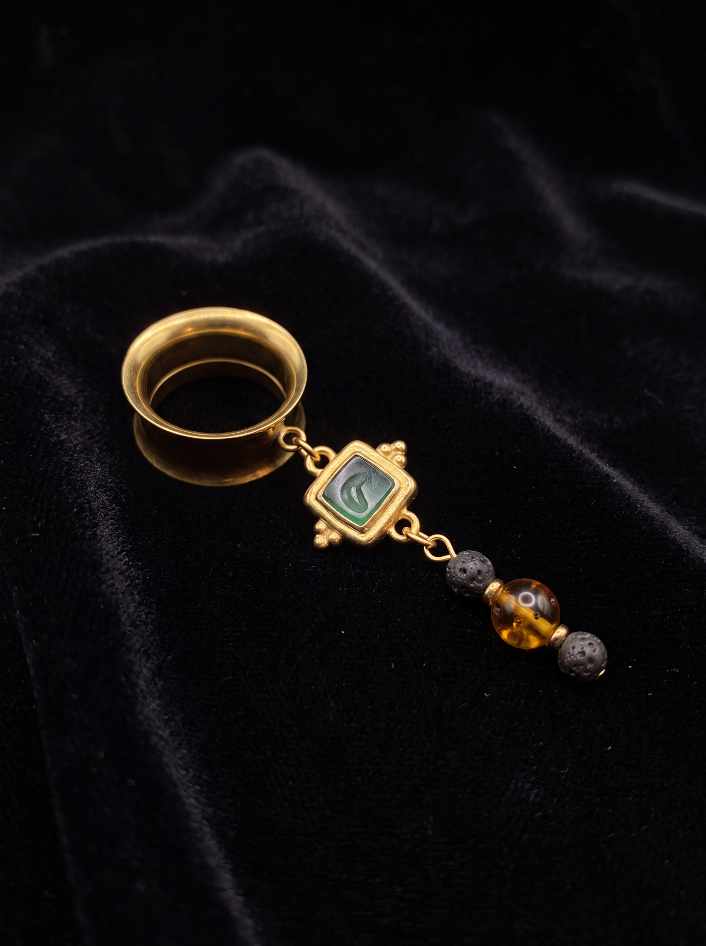 LULU - écarteurs dorés ambre, et pierres de lave 6mm à 38mm