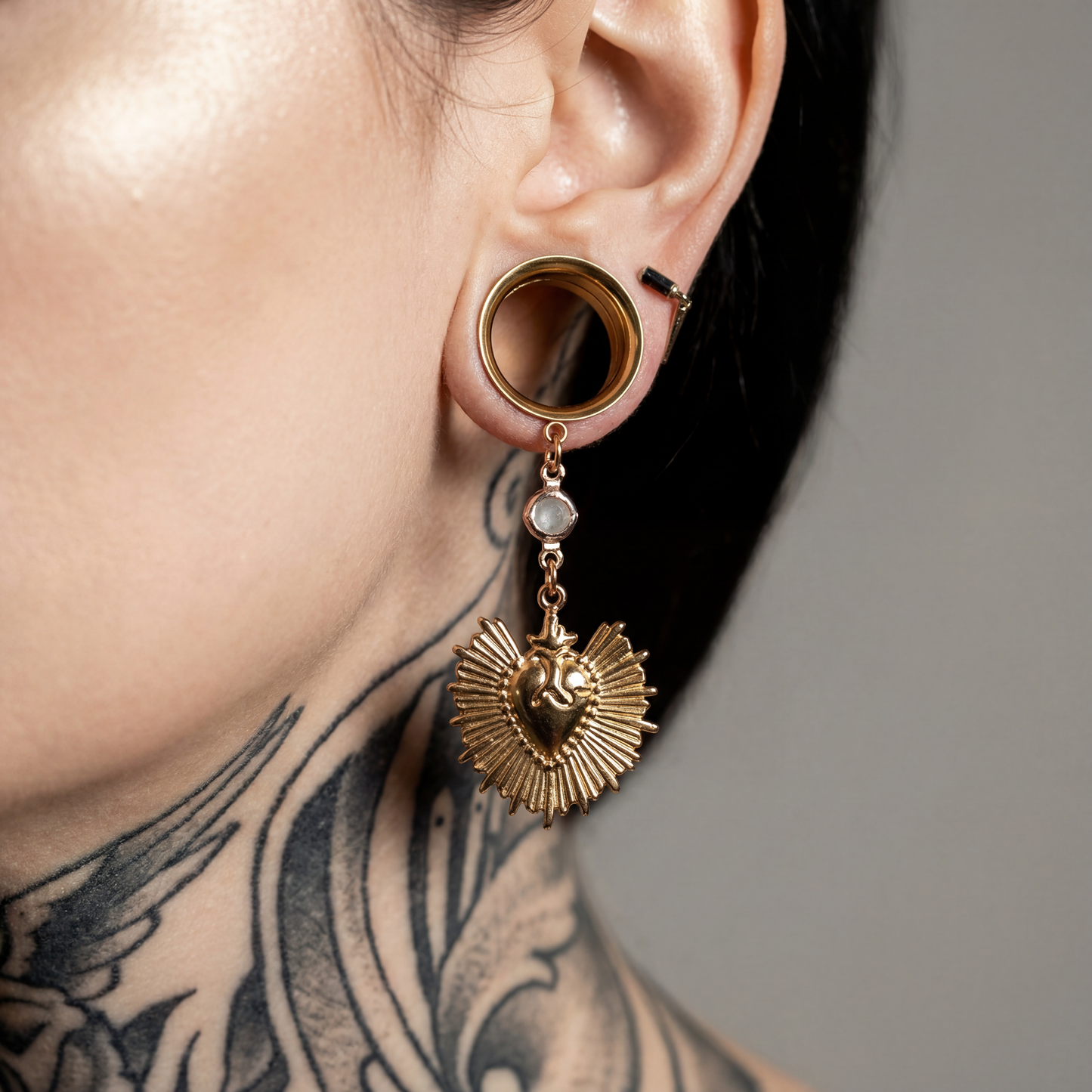 ADELAIDE - écarteurs dorés ex voto diamant 6mm à 38mm