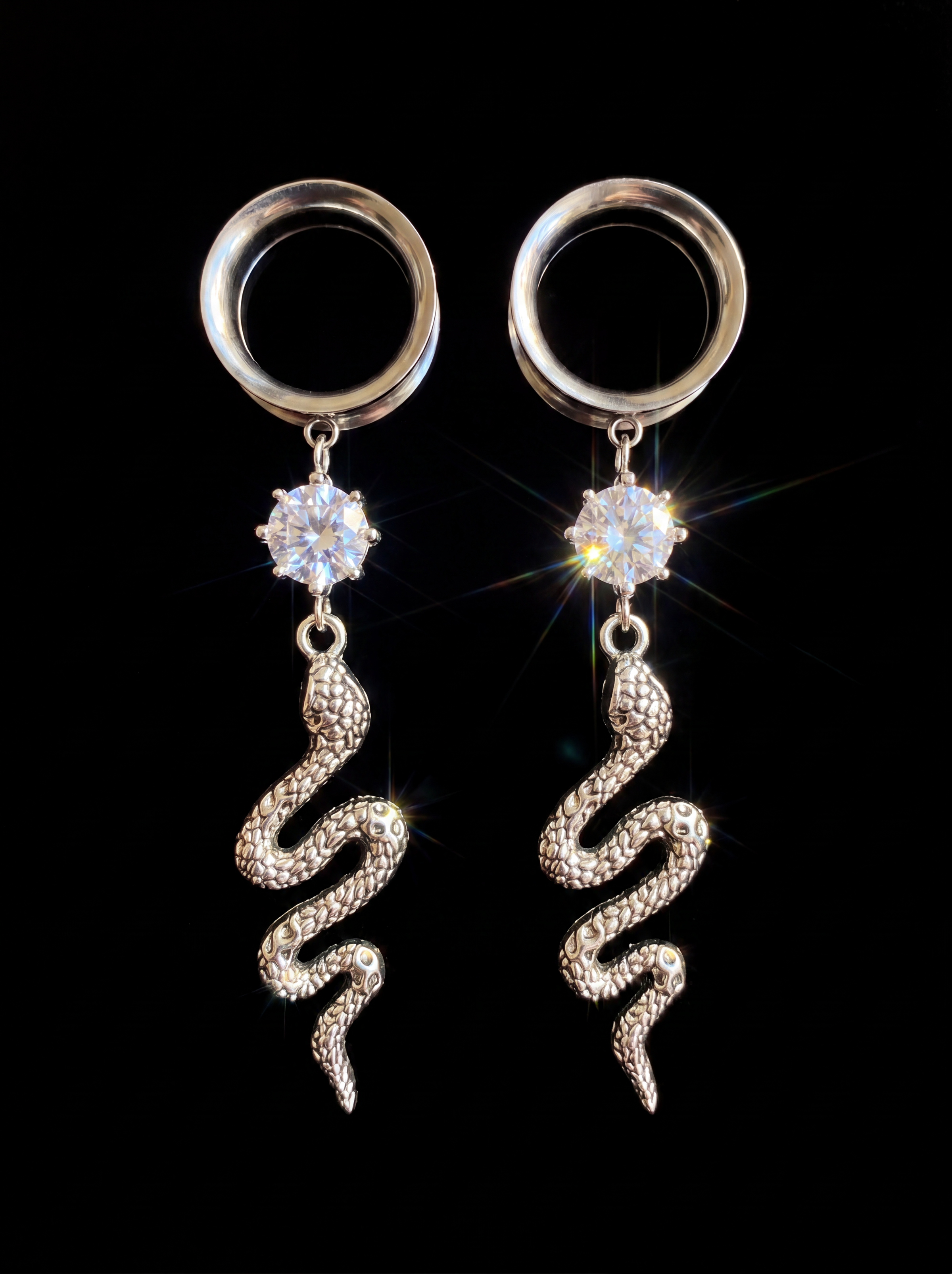 OLIVIA - Barocke Stacheldraht-Poison-Ohr-Tunnel 6mm bis 38mm