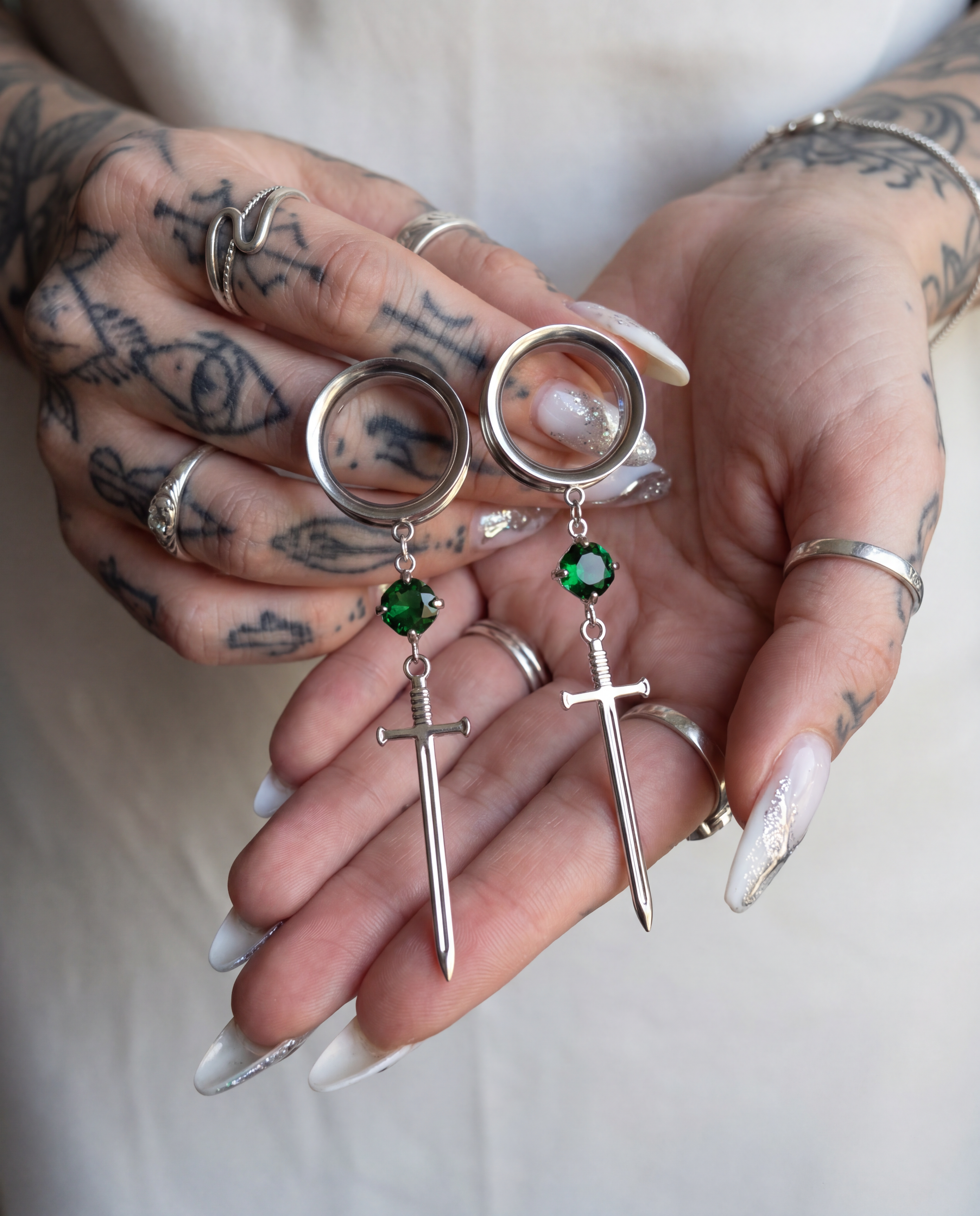 OLIVIA - Poison barbed baroque green ear stretchers 6mm to 38mm