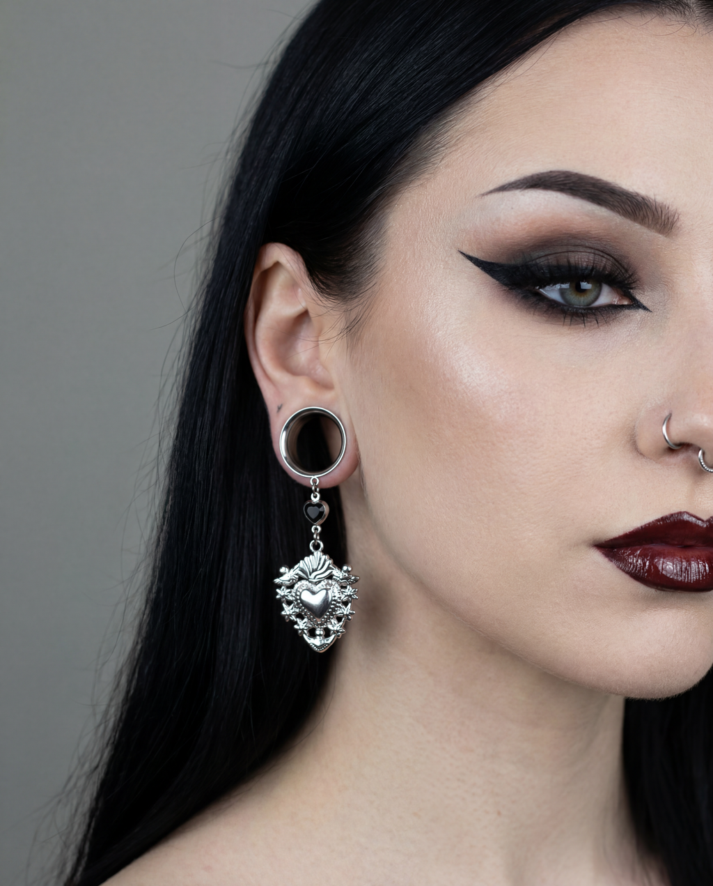 OLIVIA - Barocke Stacheldraht-Poison-Ohr-Tunnel 6mm bis 38mm